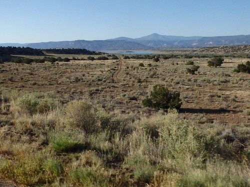 GDMBR: The opposite view from Ghost Ranch is Abiquiu Lake.